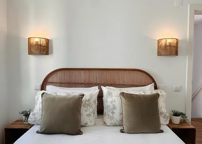 The Bird House * Nazaré