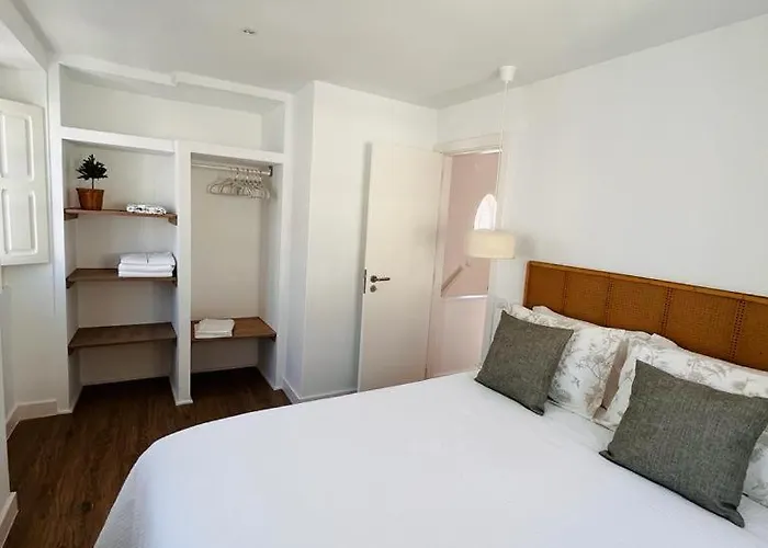 Apartament The Bird House *